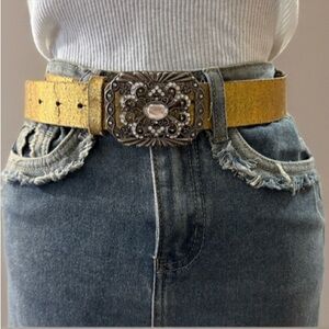 Women’s belt
